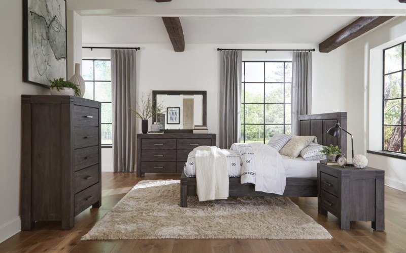 Why Shopping at Warehouse Showrooms is the Best Way to Find Furniture in Alexandria, VA