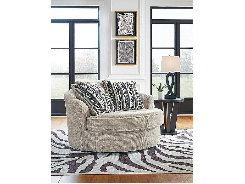 Calnita Oversized Swivel Accent Chair