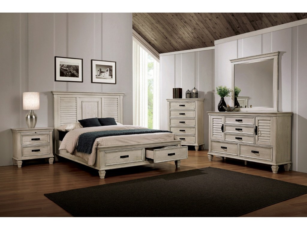 Franco 4-Piece Eastern King Storage Bedroom Set Antique White