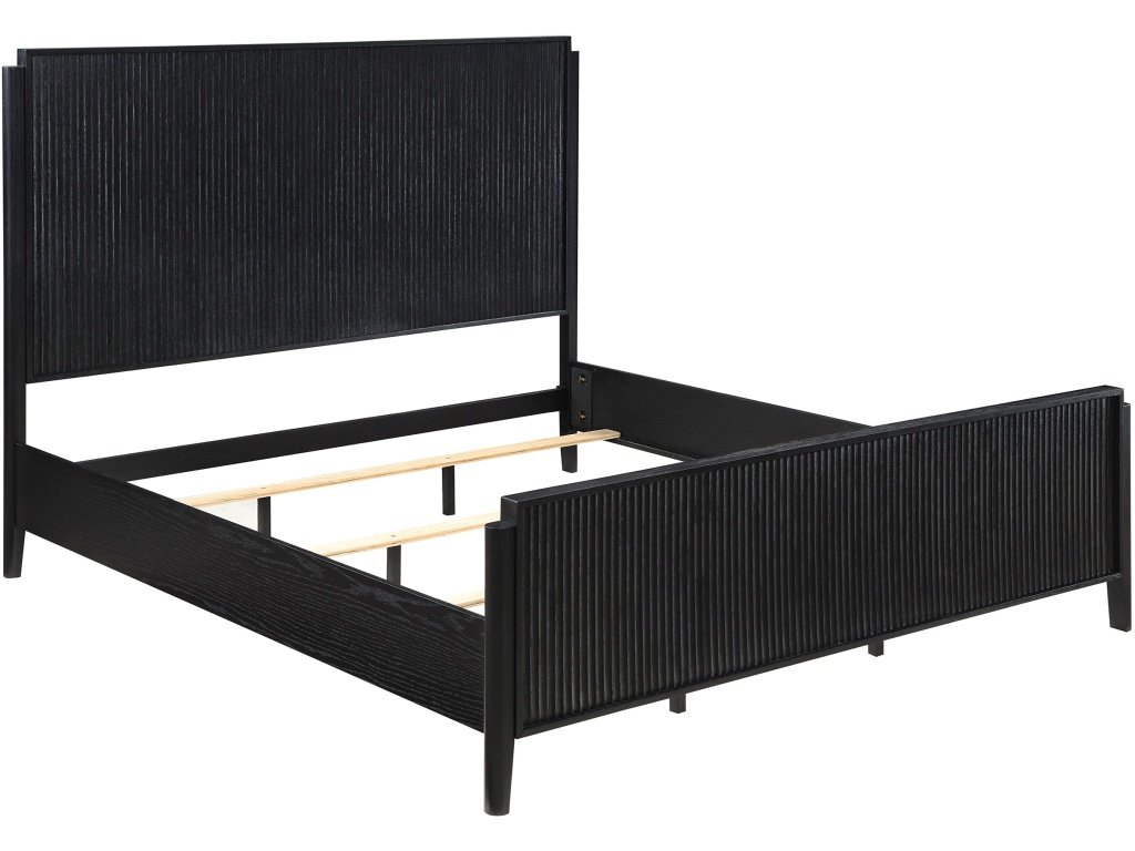 Brookmead Eastern King Bed Black