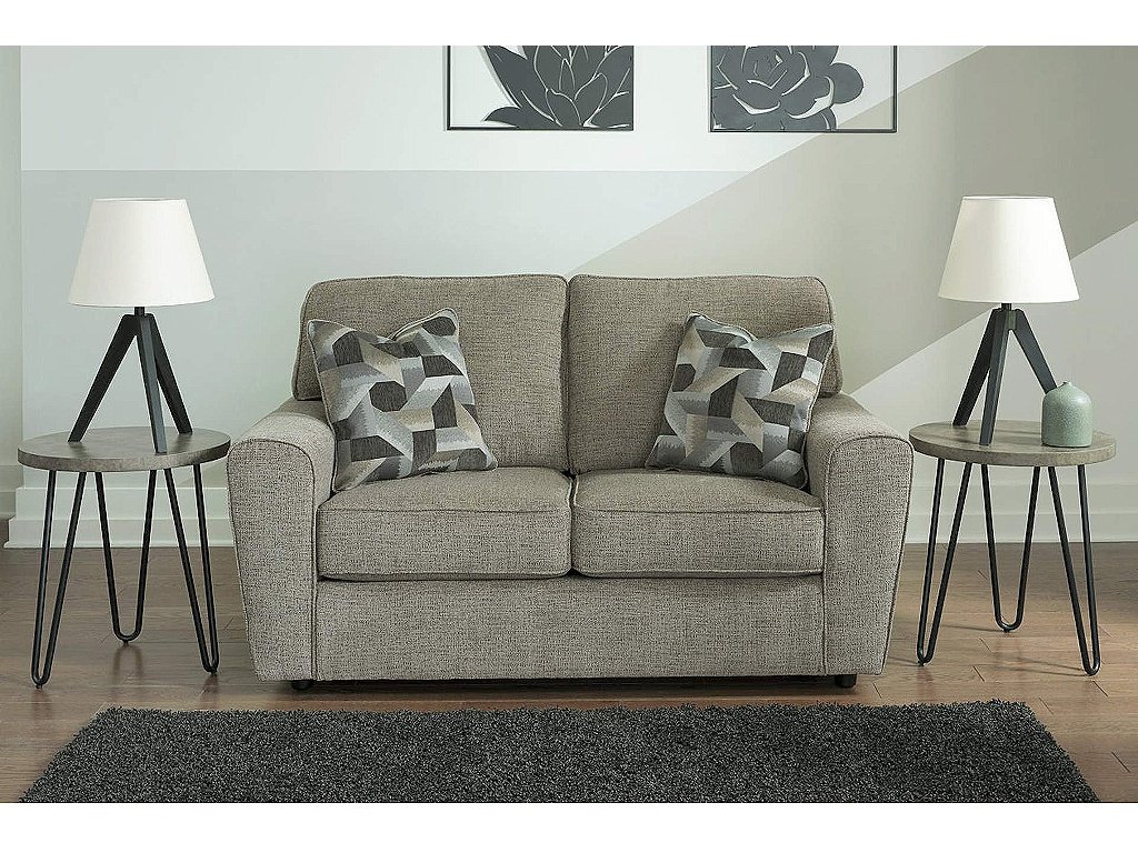 Cascilla Loveseat