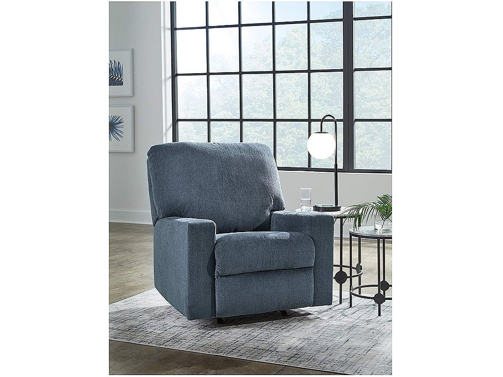 Rannis Recliner