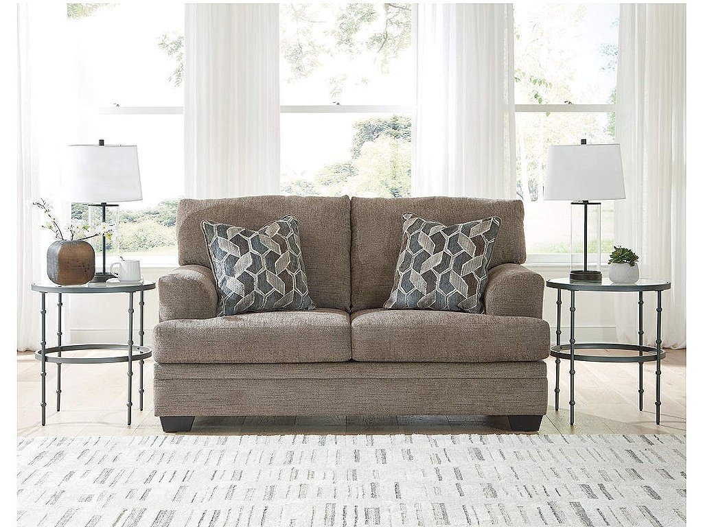 Stonemeade Loveseat