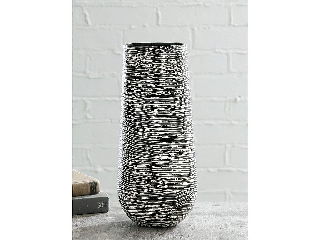 Fynn Vase