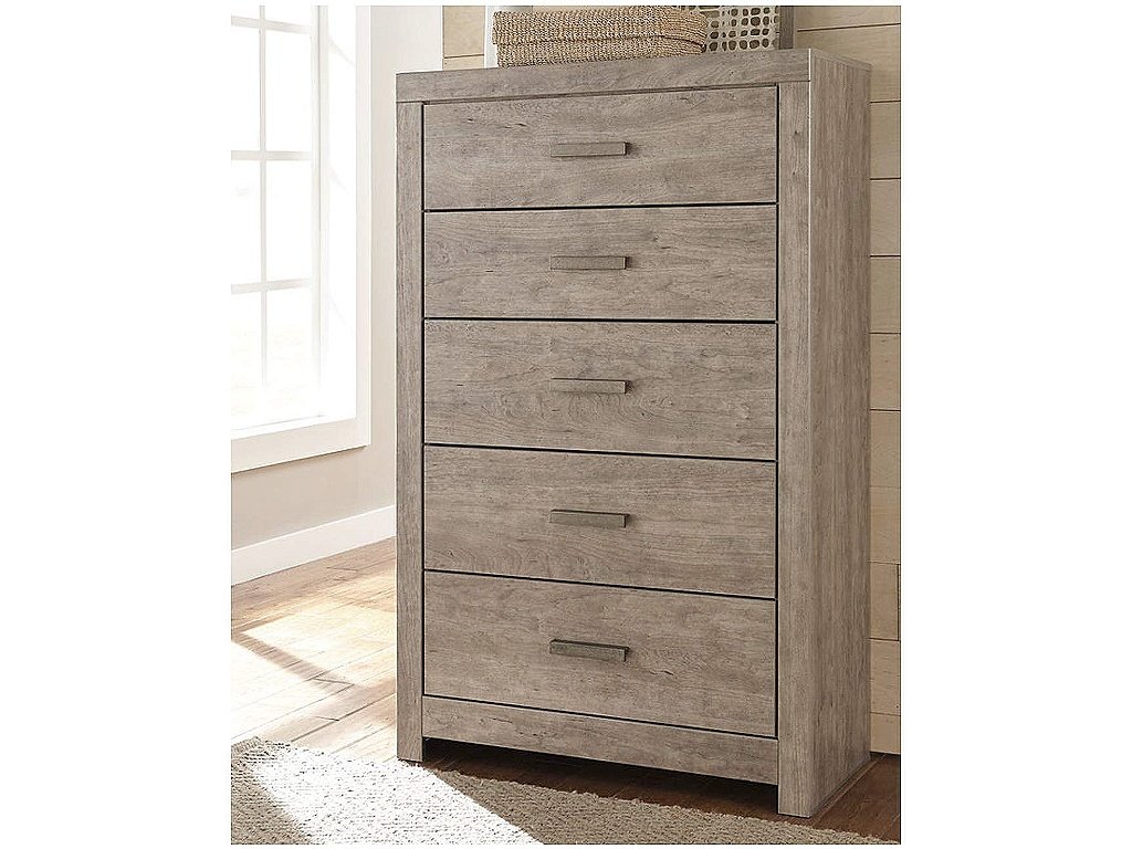 Culverbach Chest of Drawers