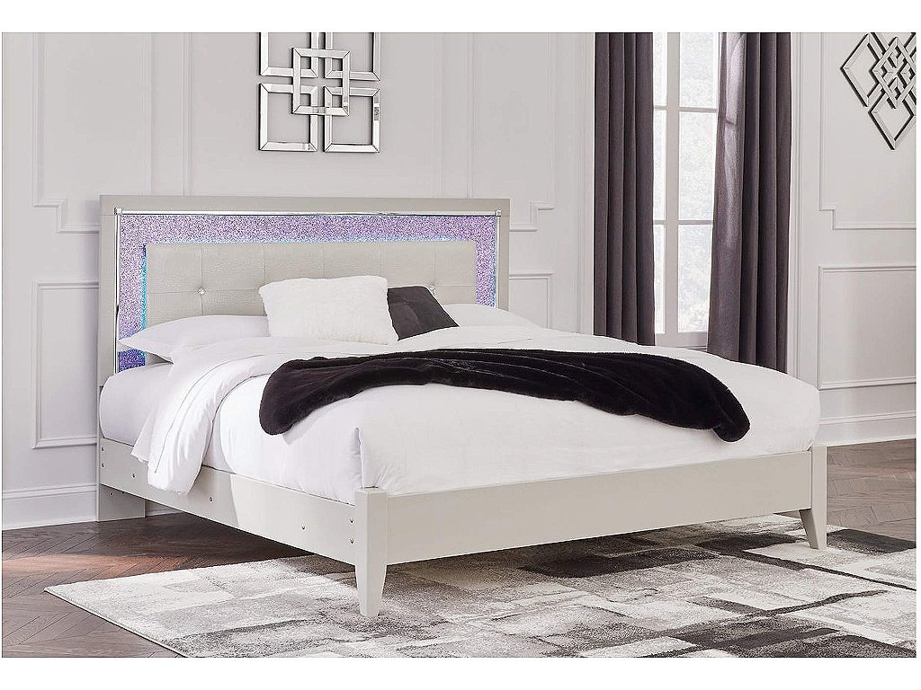 Zyniden King Upholstered Panel Bed