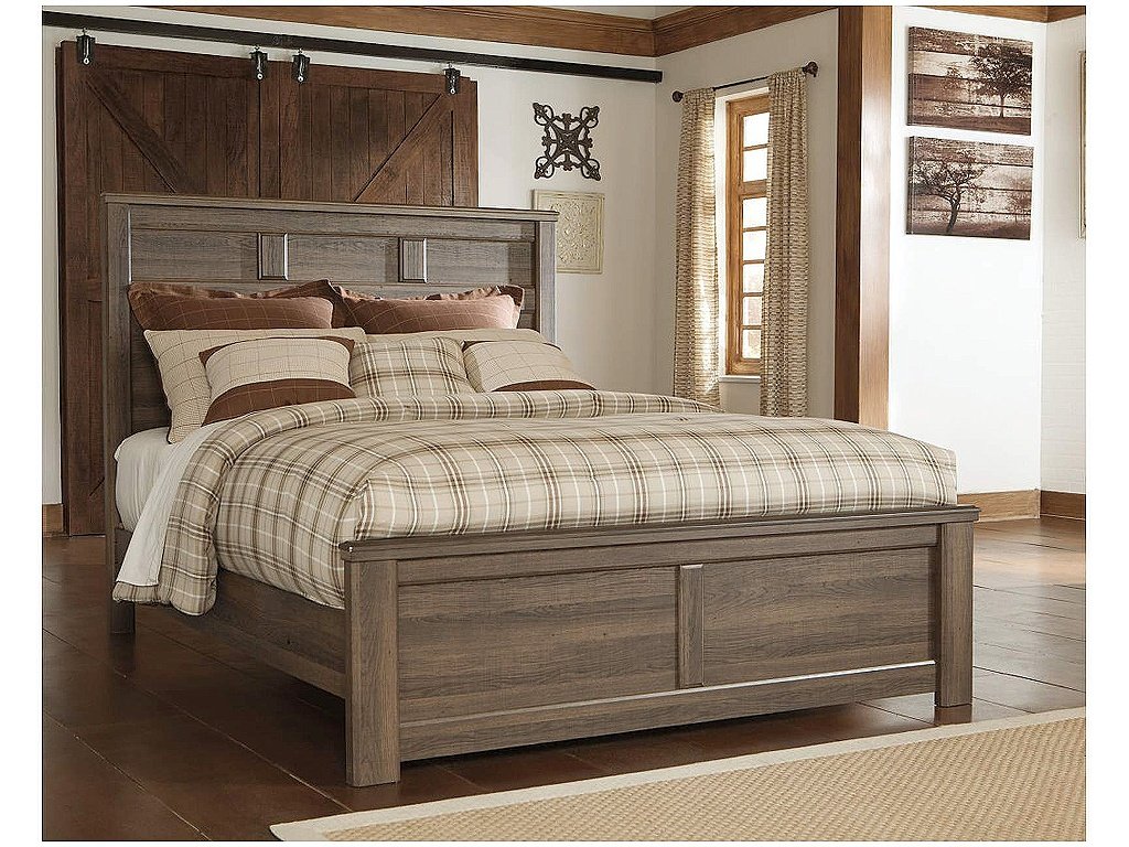 Juararo Queen Panel Bed