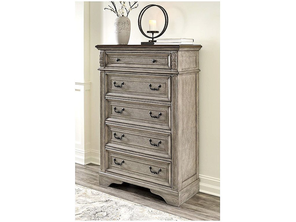 Lodenbay Chest of Drawers