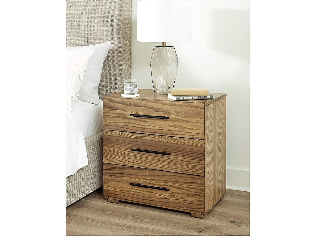 Dakmore Nightstand