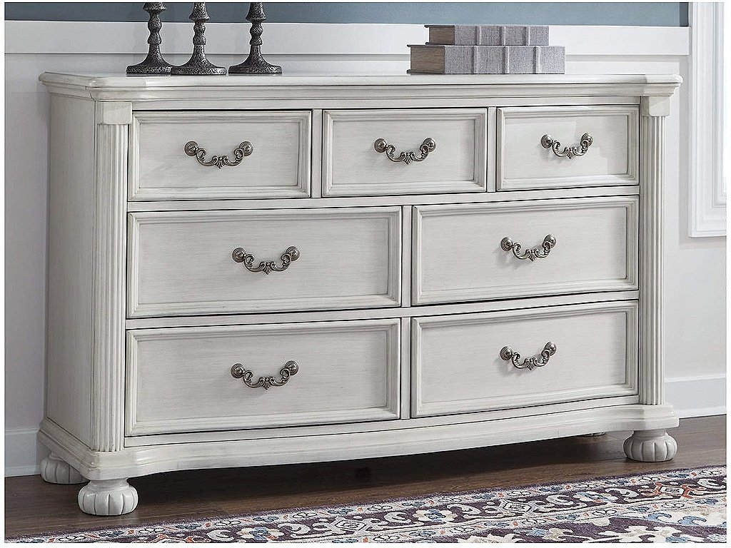 Montelaine Dresser