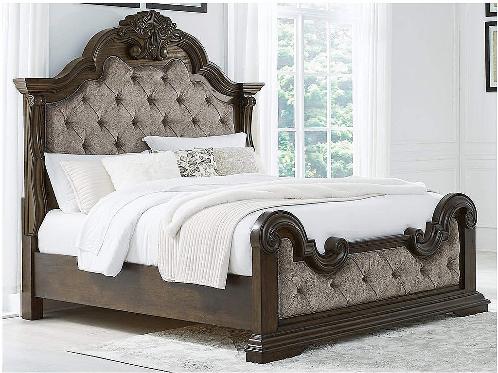 Maylee Queen Upholstered Bed