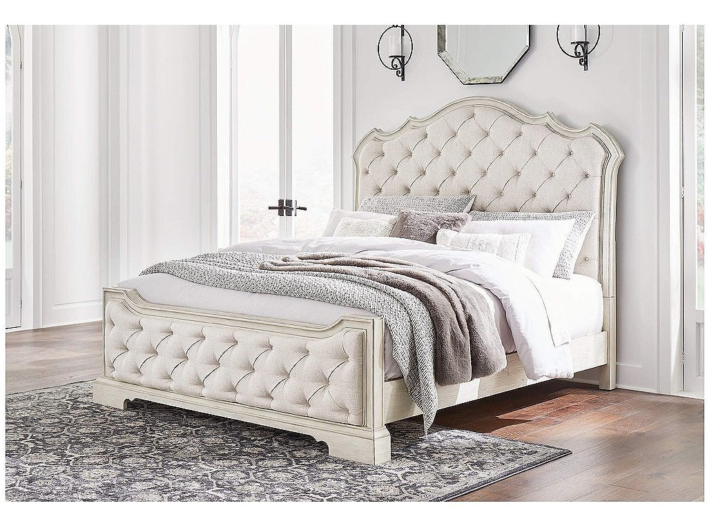 Arlendyne King Upholstered Bed