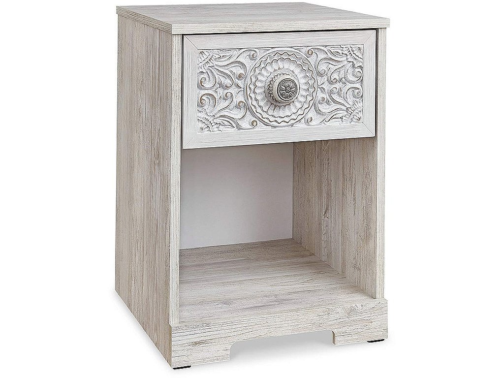 Paxberry Nightstand