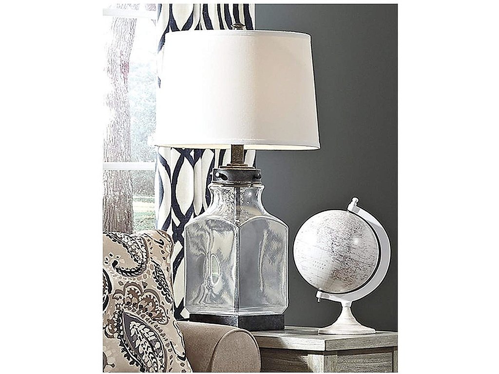 Sharolyn Table Lamp