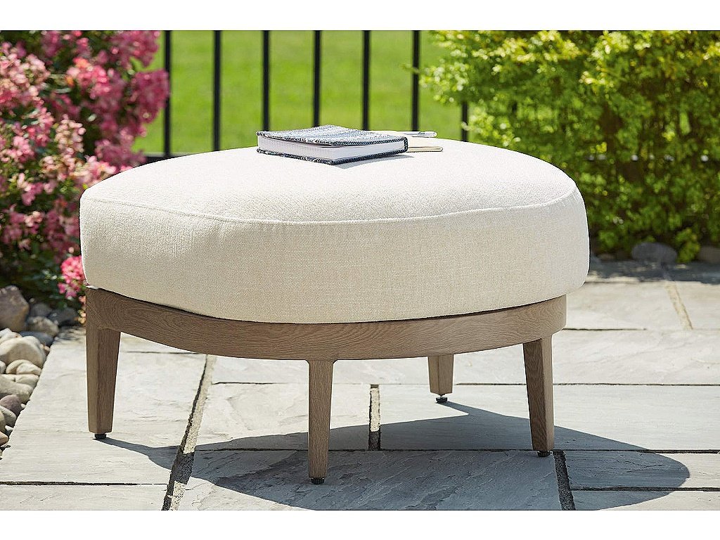 Serene Bay Outdoor Ottoman with Cushion