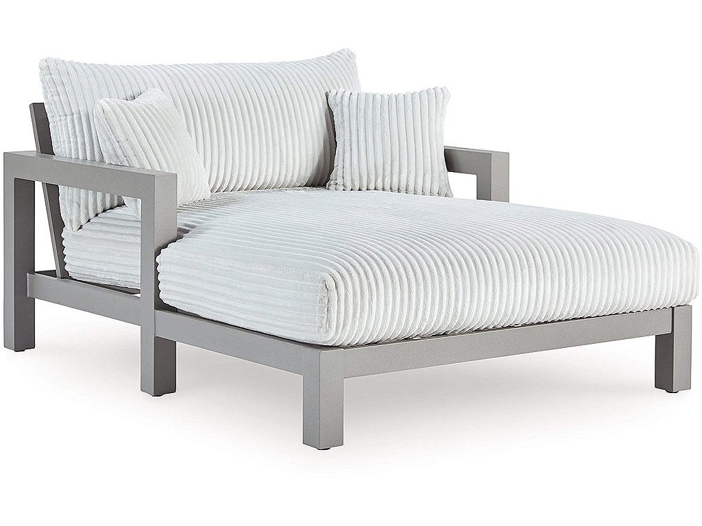 Hurley Park Outdoor Chaise Lounge with Cushion