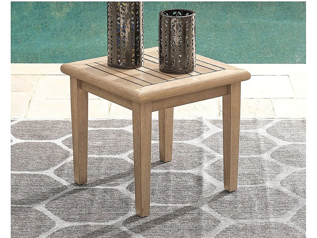 Gerianne End Table