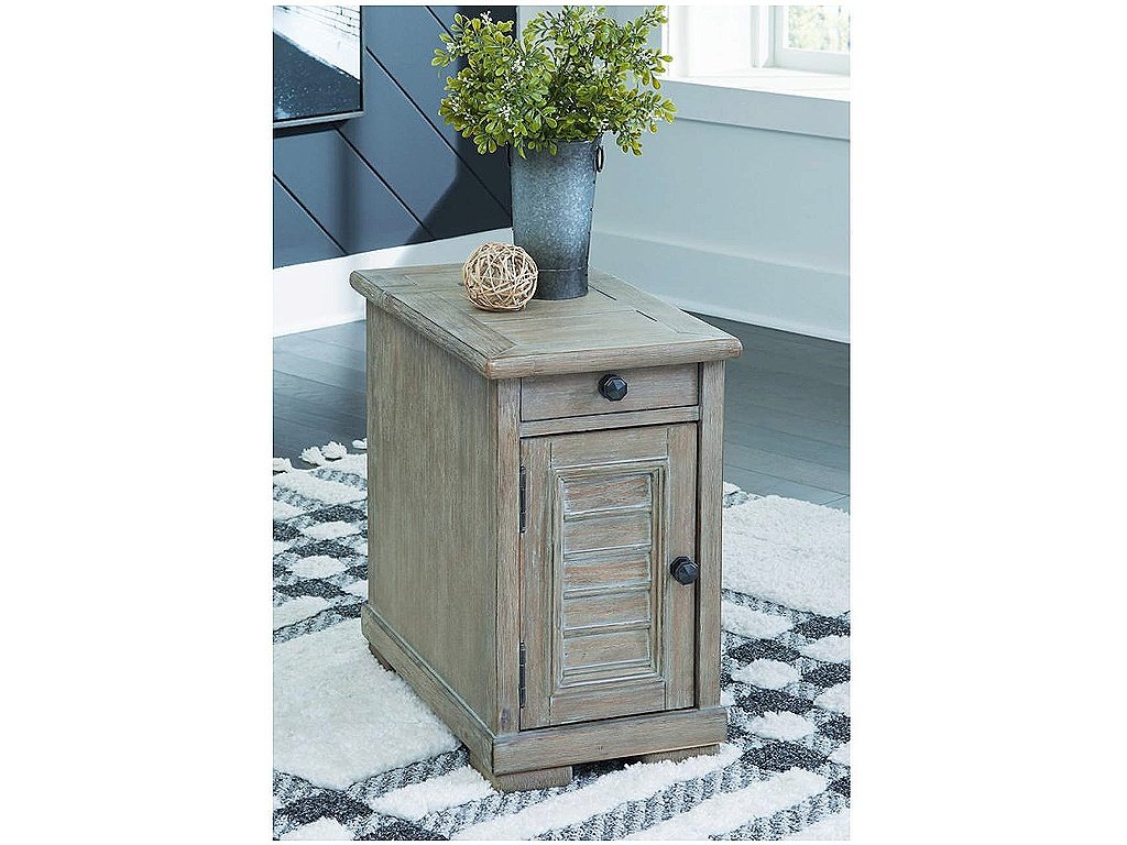 Moreshire Chairside End Table