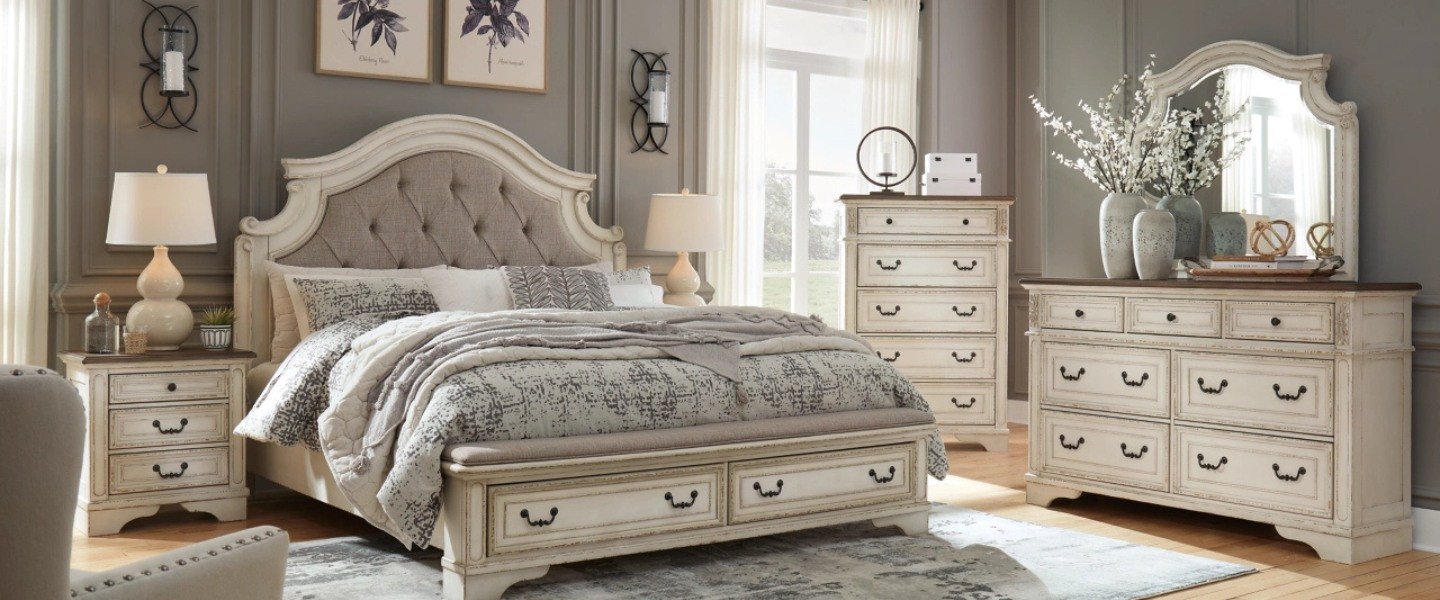 ASHLEY FURNITURE