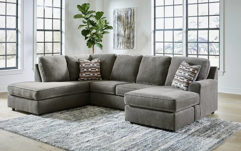 Sectional or Sofa: Design Tips for a Cozy Living Space